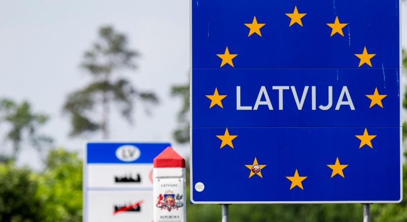 Több száz orosz állampolgárnak kell elhagynia Lettországot