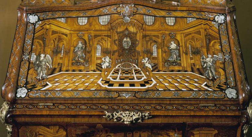Marie Antoinette is csodálta Röntgen, a német bútorkirály életre kelő komódjait