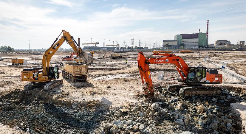 Dübörög a paksi építkezés, hamarosan öntik a betont