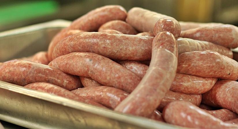 A kolbász, ami minden ínyenc szívét megdobogtatja: amit a húsiparról tudni kell