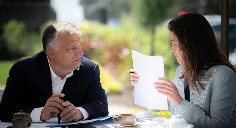 A fideszes páternoszter foglya lett Varga Judit
