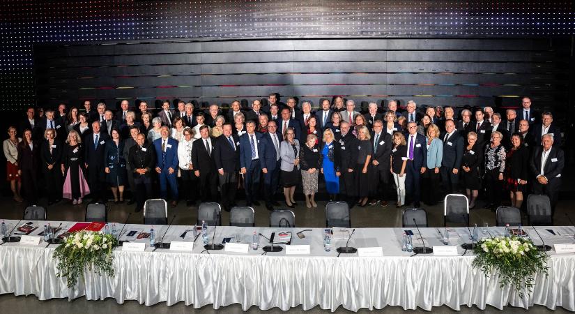 Magyar Diaszpóra Tanács: a magyar nemzet jövőjének alapja a béke megőrzése