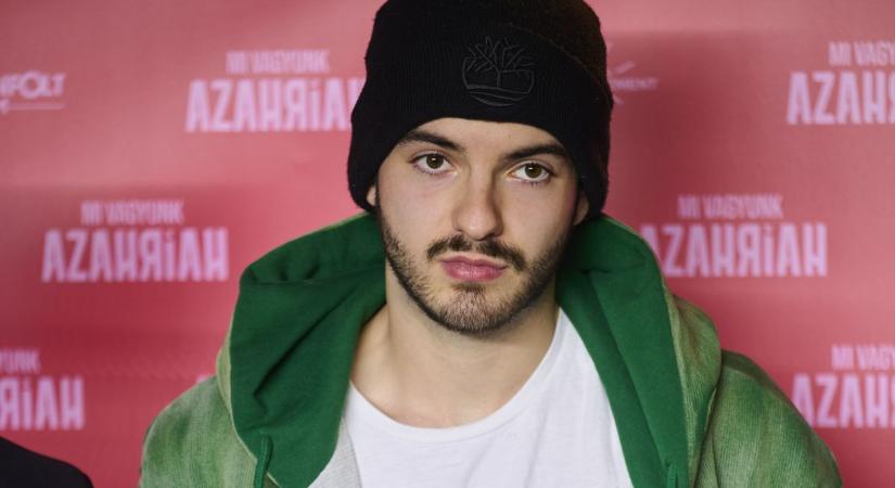 Netezők buktatták le Azahriah exének titokzatos új pasiját: "Kamu focista, aki gólt nem rúgott életében!"