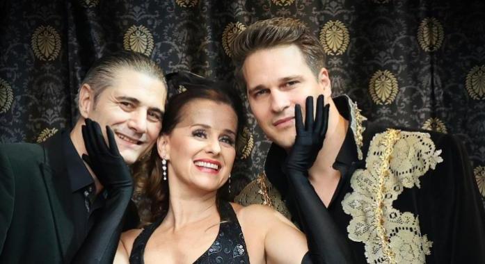 Az Éj Eleganciája: Több mint musical