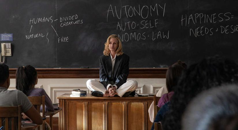 Még Julia Roberts sem tudja megmenteni a bölcsészek drámáját