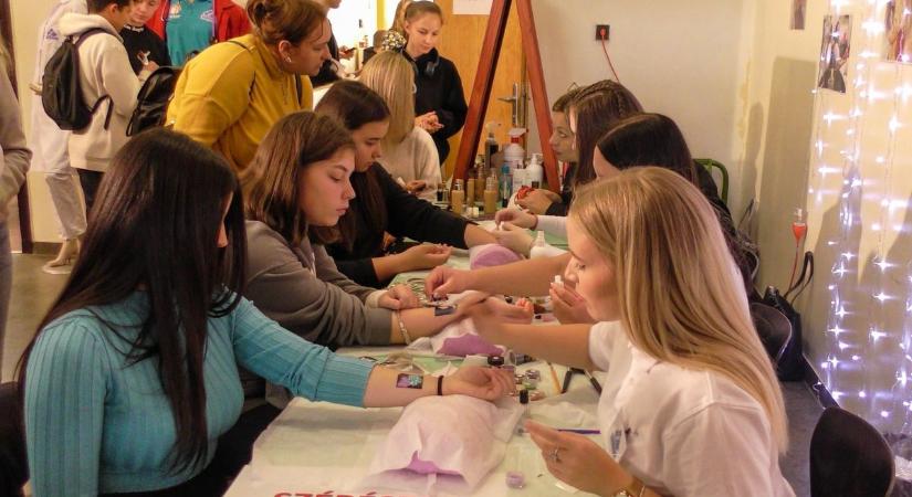 Pénteken jön a Dunaújvárosi Szakképzés Napja, az interaktív pályaválasztási fesztivál
