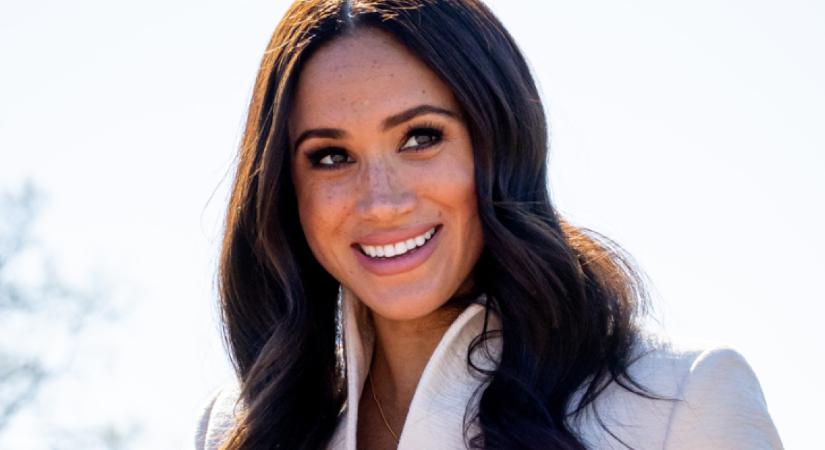 Meghan Markle szoknyája Jolly Joker: nőies és formás alakot varázsol