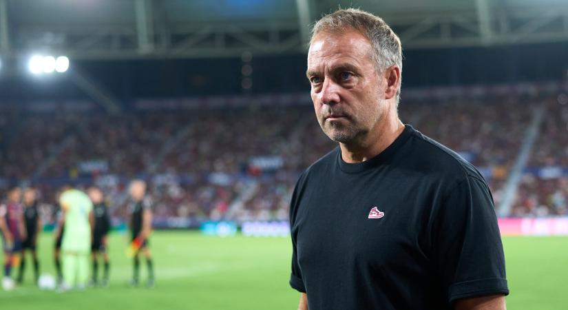 Főhet Flick feje: brutális sérüléshullám sújtja a Barcát az El Clásico előtt