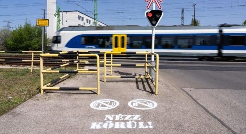 Tragikus vasúti gázolás – halálos szakasz Veszprém megyében?