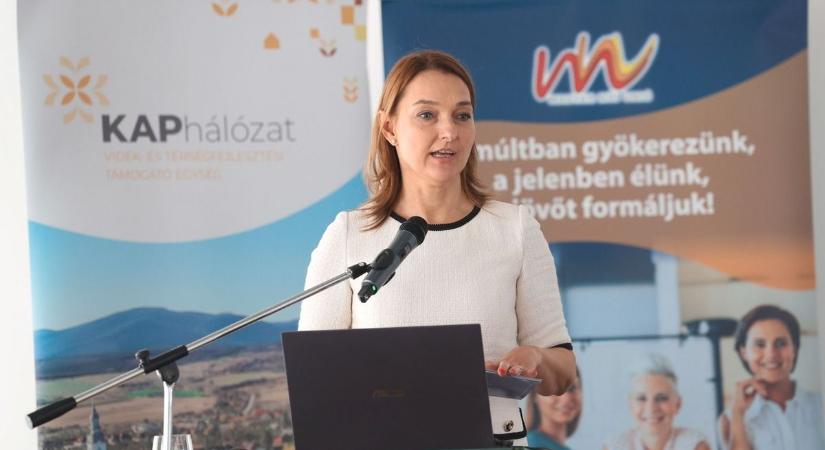 A vidéki nők helyzetére hívták fel a figyelmet Sárospatakon