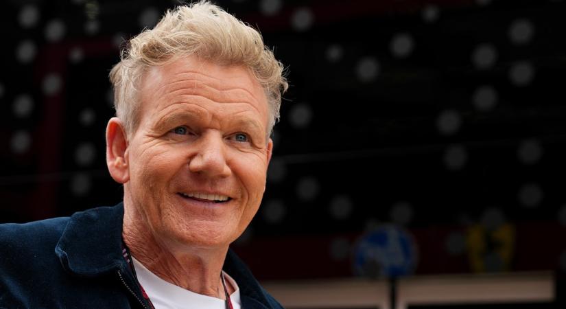 Gordon Ramsay aranyos apa-fia képeket osztott meg – Ennyire hasonlít rá Oscar
