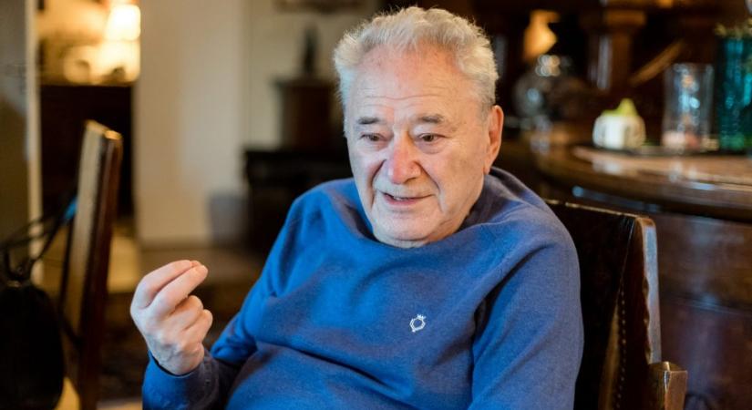 Szinetár Miklós: „Én vagyok az a magyar állampolgár, akinek van egy kitüntetéses diplomája, de nincs érettségije”