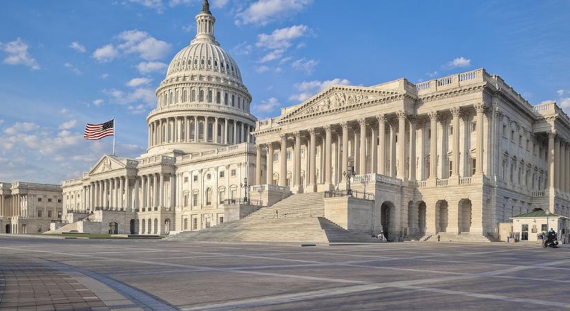 Bukott a legújabb szavazás is, folytatódik a patthelyzet: még mindig áll Amerika