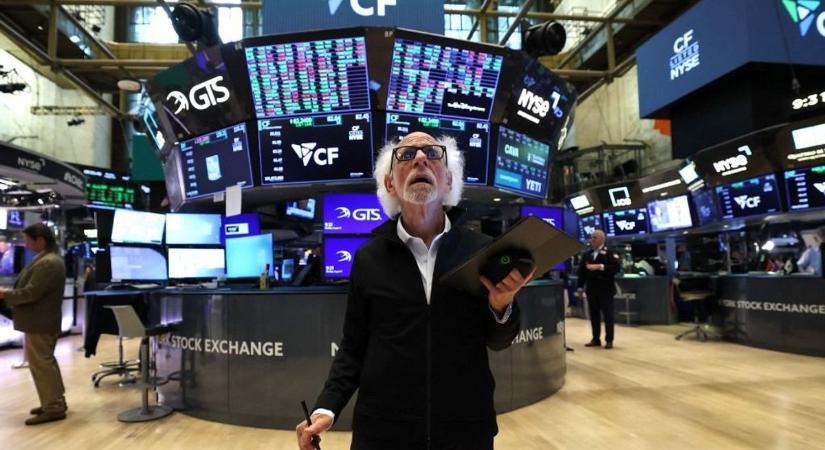 Részvénypiac: száguldanak az indexek, beindult az amerikai gyorsjelentési szezon, ismét történelmi csúcson az arany