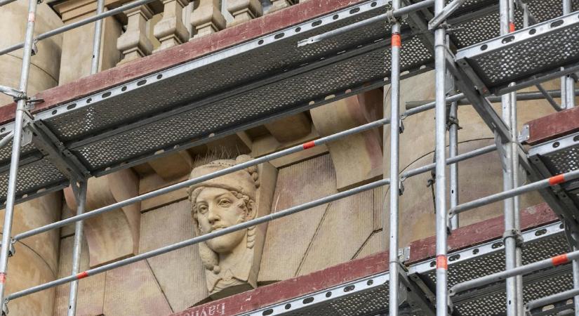 Feljelentést tett az MNB a másfélszeresére drágult székházfelújítás miatt