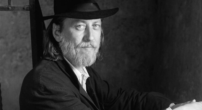 Még egy szó Krasznahorkai László Nobel-díjáról