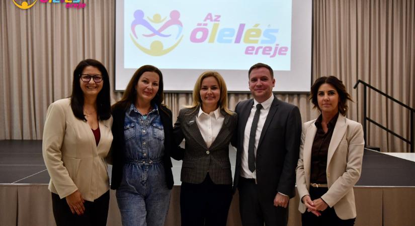 Lelki segítő program indul debreceni iskolákban