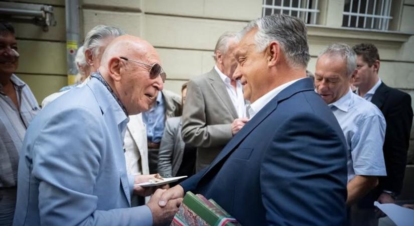 Fontos bejelentést tett Orbán Viktor: jöhet a 14. havi nyugdíj!
