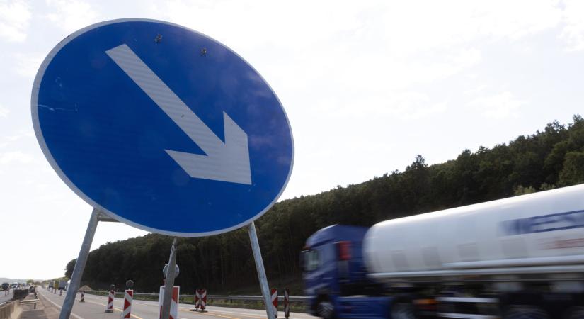 Újabb lezárás jön az M7-es autópályán