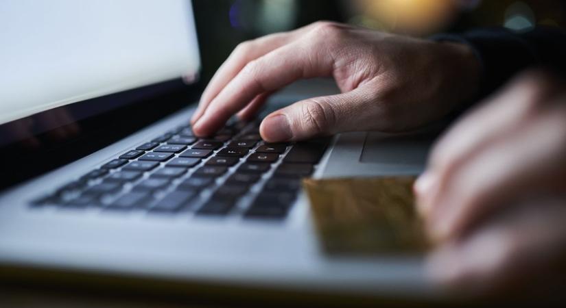 Kilencmilliót nyúltak le az álbrókerek a hiszékeny áldozatuktól Zalában – légy gyanakvó!