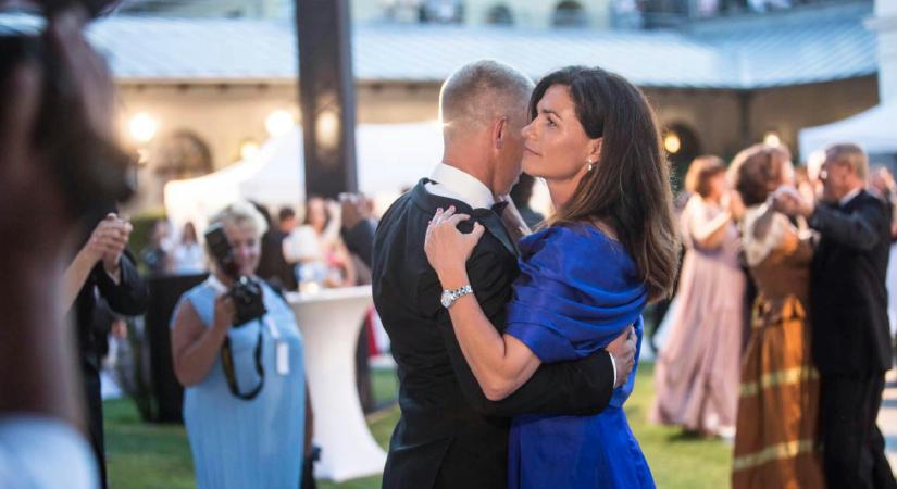 Hiába bukott Varga Judit, az Orbán-rezsim még ma is profitál a kapcsolataiból