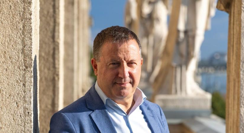 A Budapesti Corvinus Egyetem hazai bajnokból nemzetközi éllovas lesz – Bruno van Pottelsberghe rektor a Mandinernek