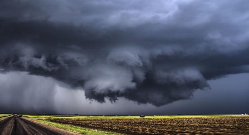 Mi történt az XRP-val? Megfeleződött a tranzakciók száma