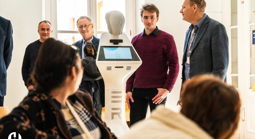Paula robotot ingyenes tesztelésre kapta a város