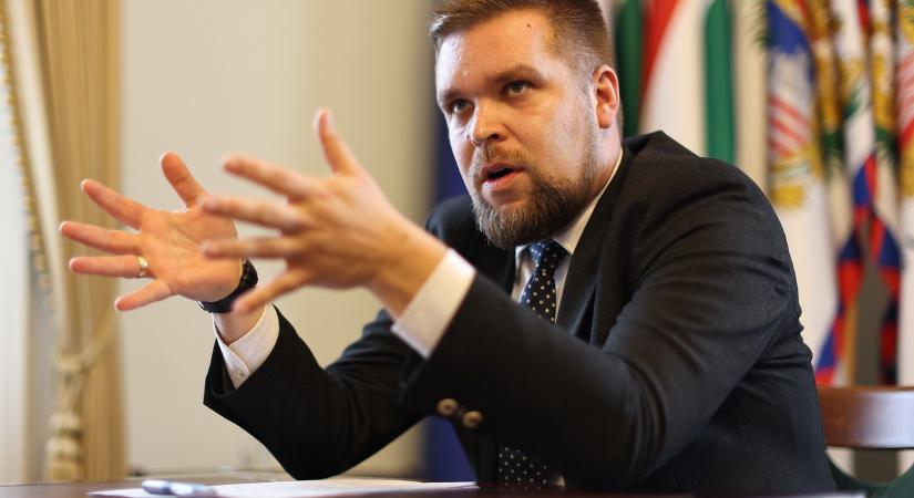 Mi lett a nagy ígéretekből? – interjú Pintér Bencével, az egyéves polgármesteri munkájáról