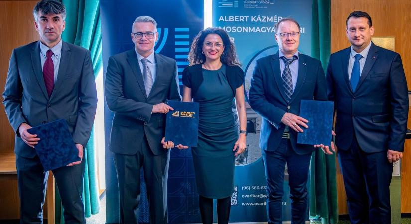 Tudástranszfer és agrárdigitalizáció: együttműködési megállapodást kötött a Széchenyi Egyetem és a Magro.hu