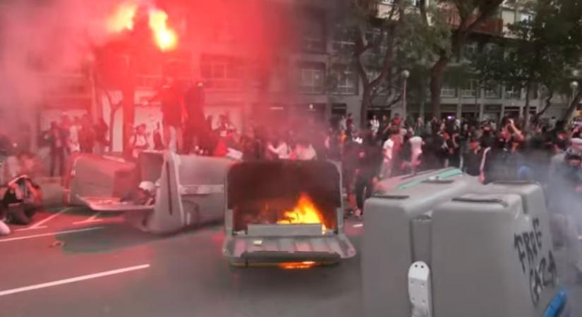 Barcelona: Törtek-zúztak, gyújtogattak palesztin-párti tüntetők