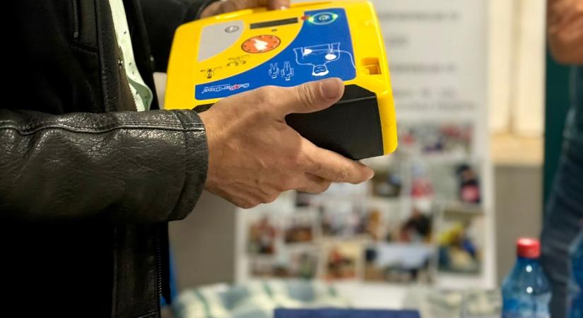 Ingyenes elsősegély-képzés csíkszeredai néptáncosoknak és színészeknek