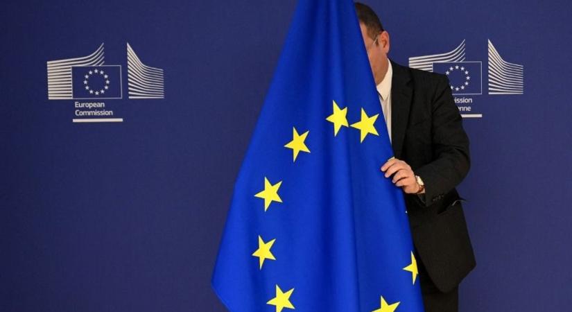Komoly válságban van az Európai Unió – a nyugatiak pedig ujjal mutogatnak ránk