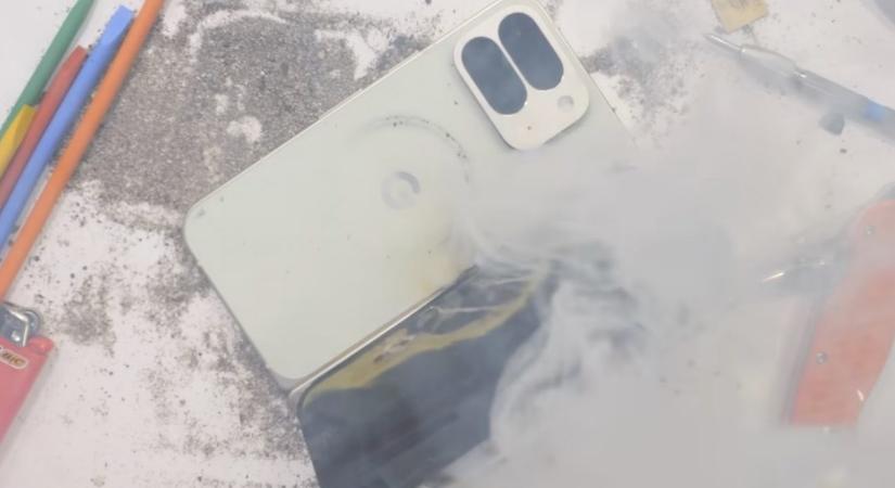 Katasztrofálisan zárult a Google Pixel 10 Pro Fold strapatesztje