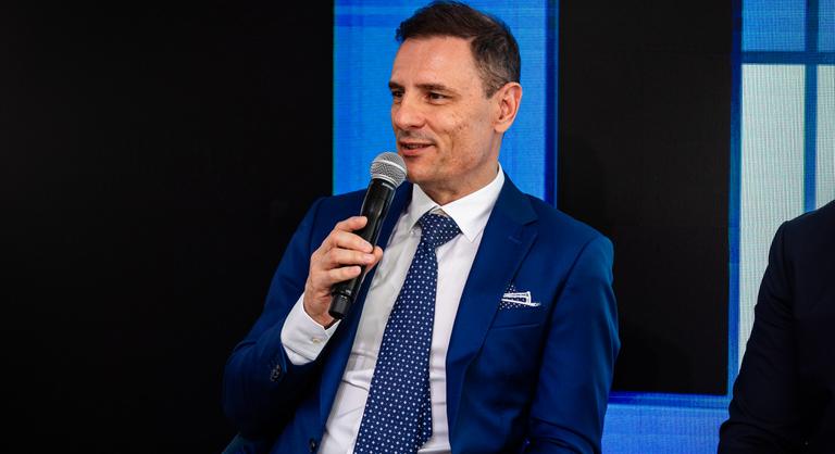 Forradalmi bejelentést tett a kormány: hamarosan percek alatt választ kapunk a jogi kérdéseinkre