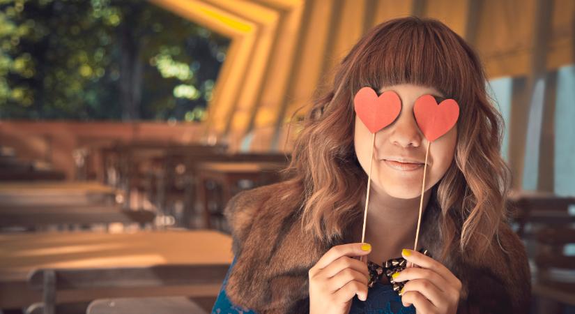 Napi horoszkóp péntekre: te tudod tartani a mértéket?