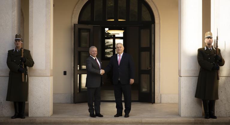 Jordánia királyával tárgyalt Orbán Viktor miniszterelnök a Karmelita kolostorban