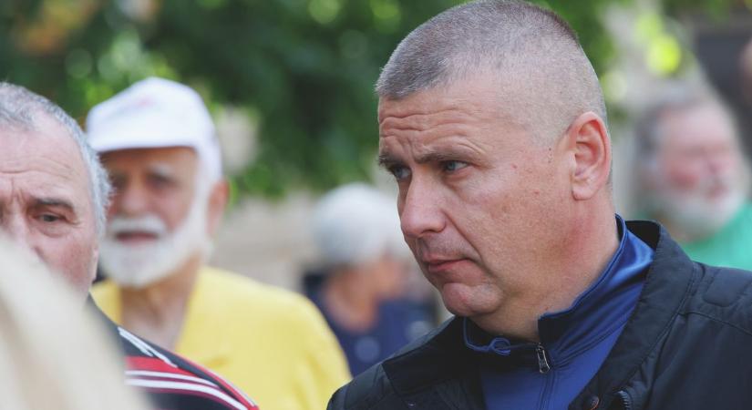 A pofon, mint politikai program? Itt a Tisza Párt sajtóstratégiája  videó