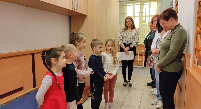 Okostáblával és bútorokkal is gyarapodott a Pál utcai óvoda