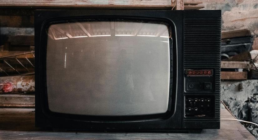 Ez volt a magyar televízió legelső adása, igazi műkincs került elő amit nem láthattak a nézők, ezt sosem adták le a tévében