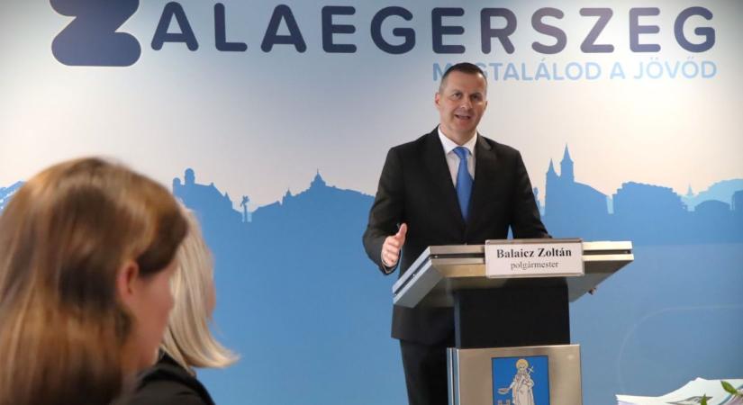 Olcsóbban parkolhatsz a belvárosban! Sőt, a kórházba érkezőknek az első óra ingyenes lesz