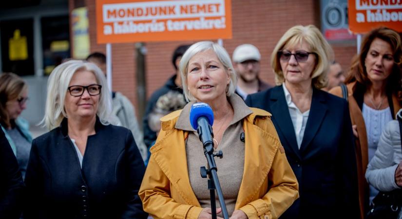 „Mondjunk nemet a háborúra és igent a békére!” – kéri Csöbör Katalin, a Fidesz országgyűlési képviselője