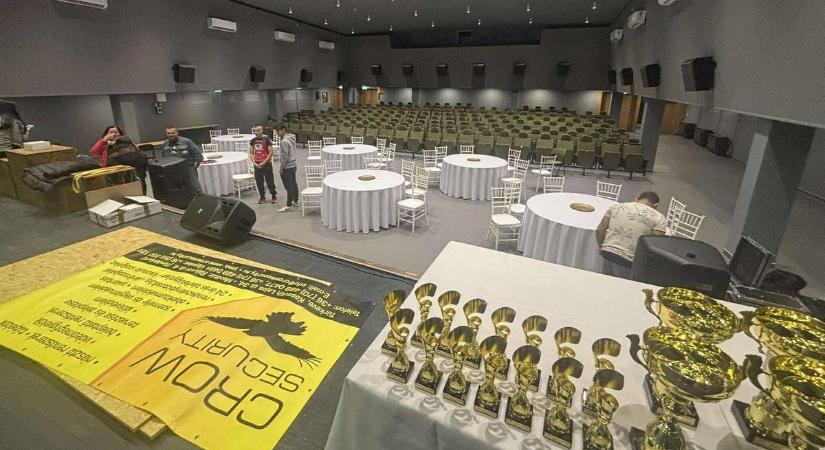 Feszültek a bicepszek a II. Túrkevei Szkander Európa Kupán – galériával