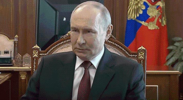 Komoly bajban Putyin – Trump szerint India többé nem vesz olajat Oroszországtól