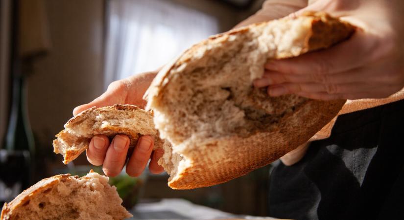 Ma van a kenyér világnapja: íme a 3 legegyszerűbb verzió, kezdőknek is