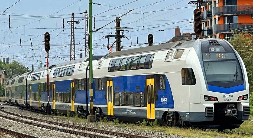 Csődbe mehet a KISS emeletes vonatokat gyártó Dunakeszi Járműjavító Kft, a választások előtt menekítik a pénzt a tulajdonosok?