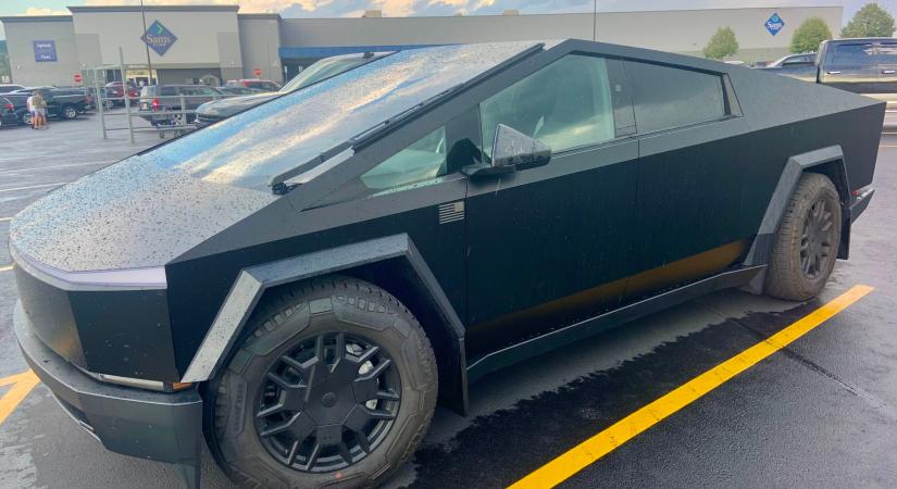 A Cybertruck, ami nem lett sláger: Elon Musk saját magának adja el a járműveit