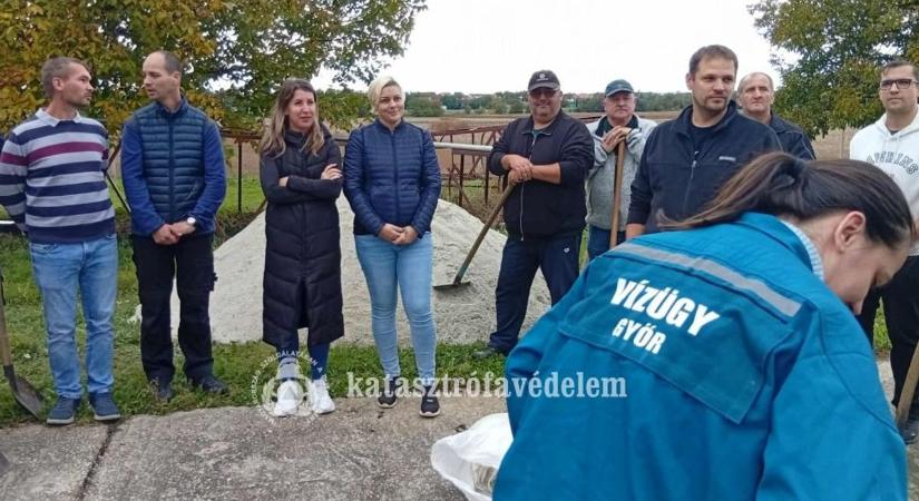 Összevont gyakorlatot tartottak a mentőszervek Nagycenken