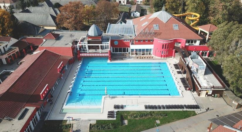 Elképesztő átalakuláson ment át a mórahalmi fürdő, már nem kell sokat várni a nyitásra