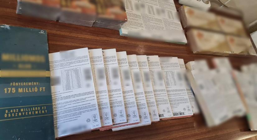 Több mint 5 millió forint értékben vitt el pénzt és sorsjegyeket a hajdúsámsoni férfi – az ügyészségen az ügye